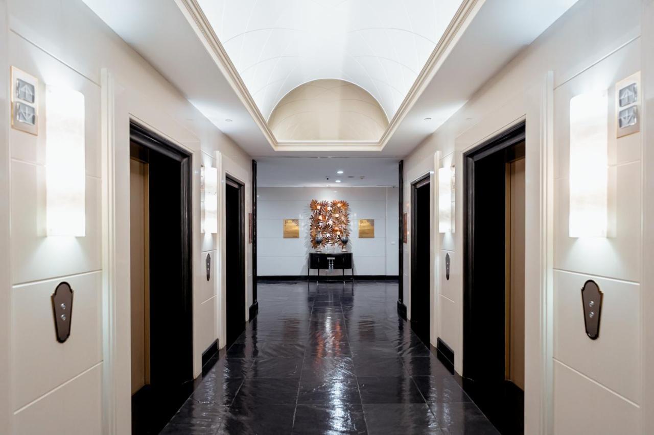 Grande Centre Point Hotel Ratchadamri Bangkok Exteriér fotografie The interior of the hotel