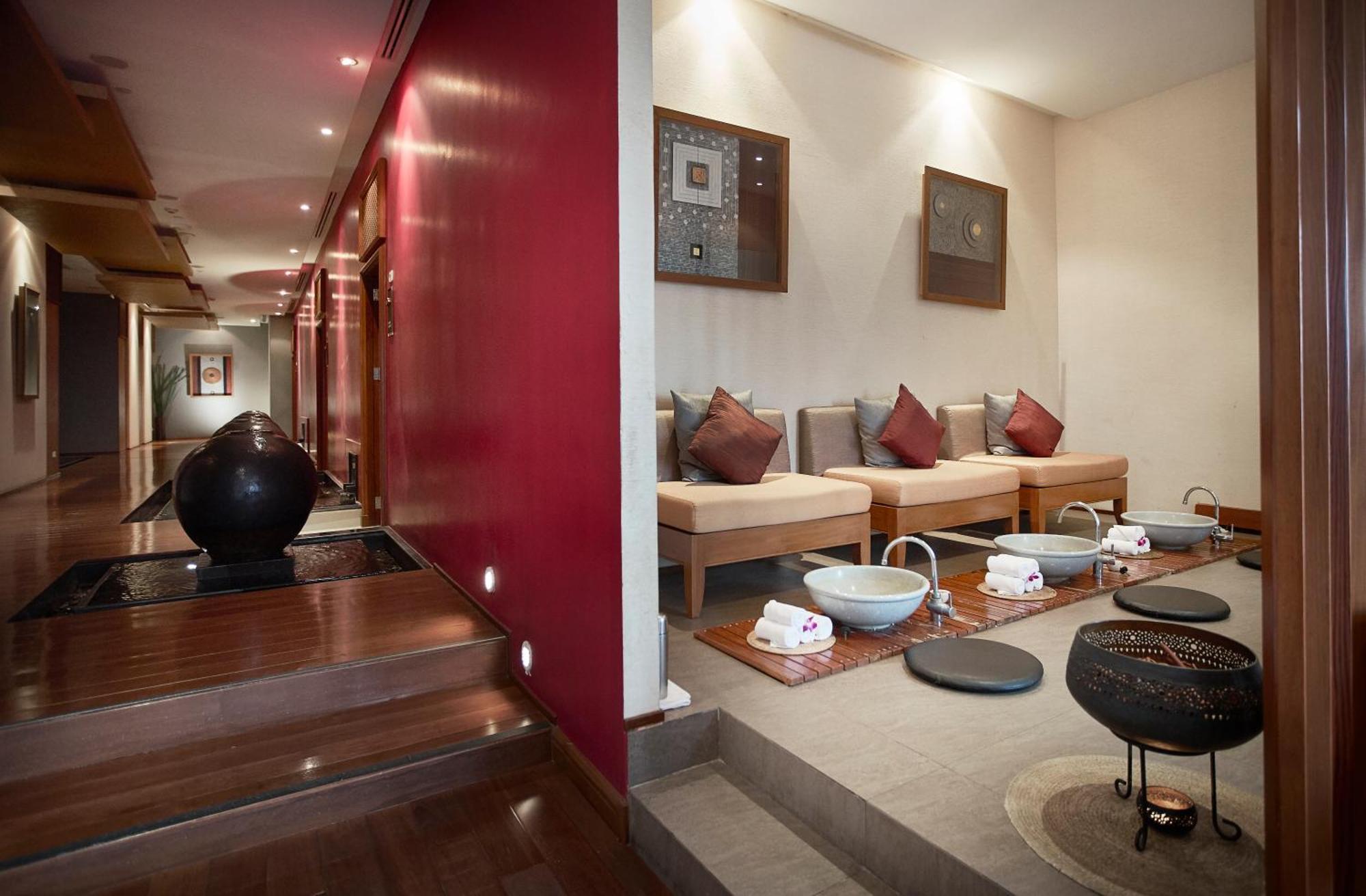 Grande Centre Point Hotel Ratchadamri Bangkok Exteriér fotografie The spa at The Oberoi, Mumbai