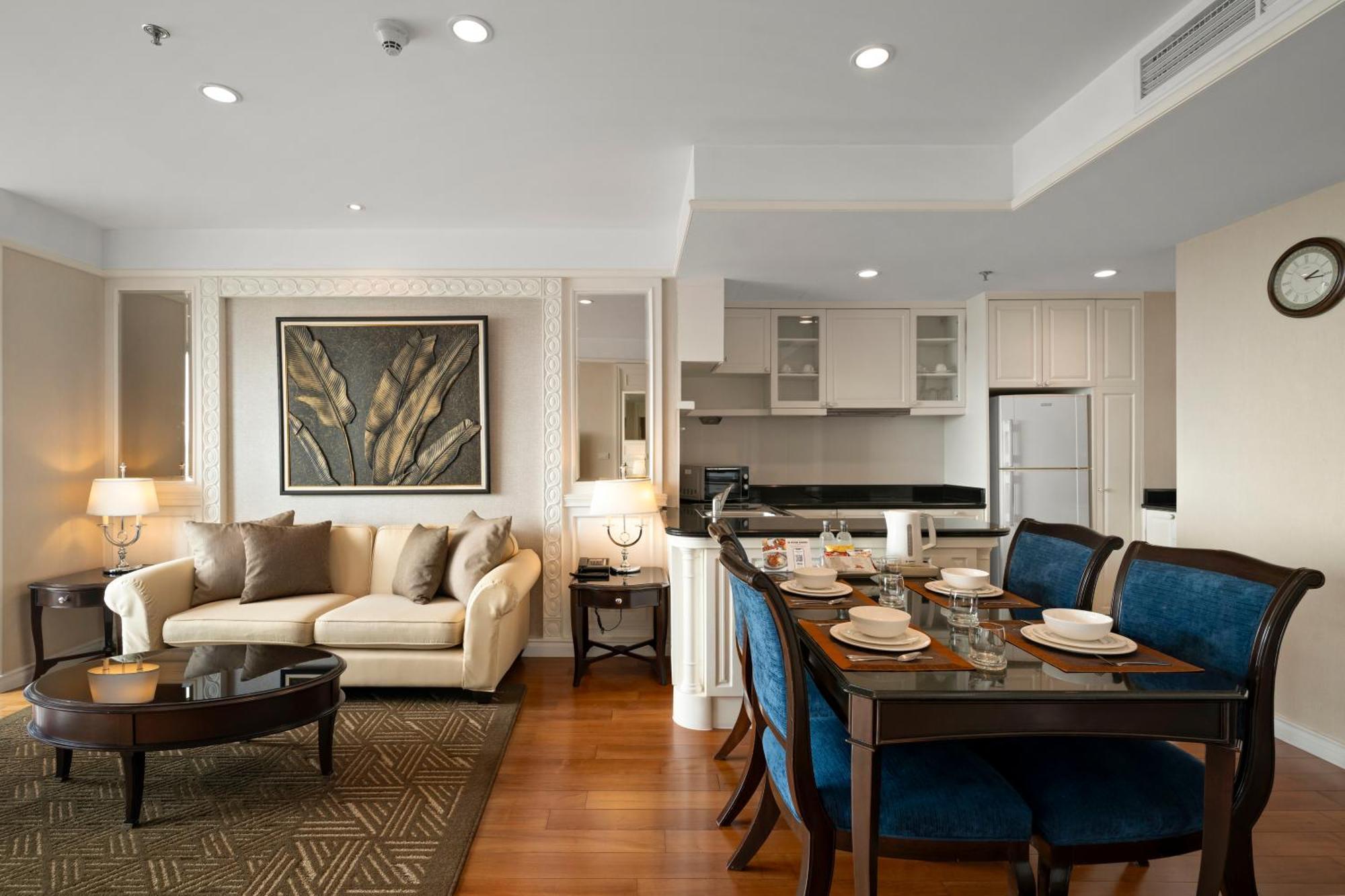 Grande Centre Point Hotel Ratchadamri Bangkok Exteriér fotografie A typical apartment at The Residence
